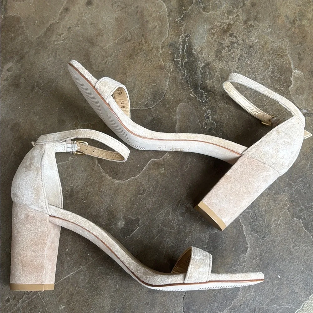 Stuart Weitzman Nearlynude Heel - Picture 7 of 13